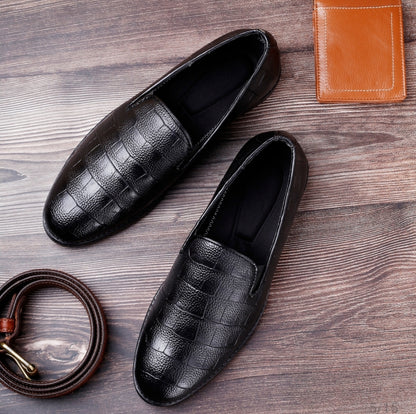 WUGATTI Unique Handcrafted Black Leather Loafers