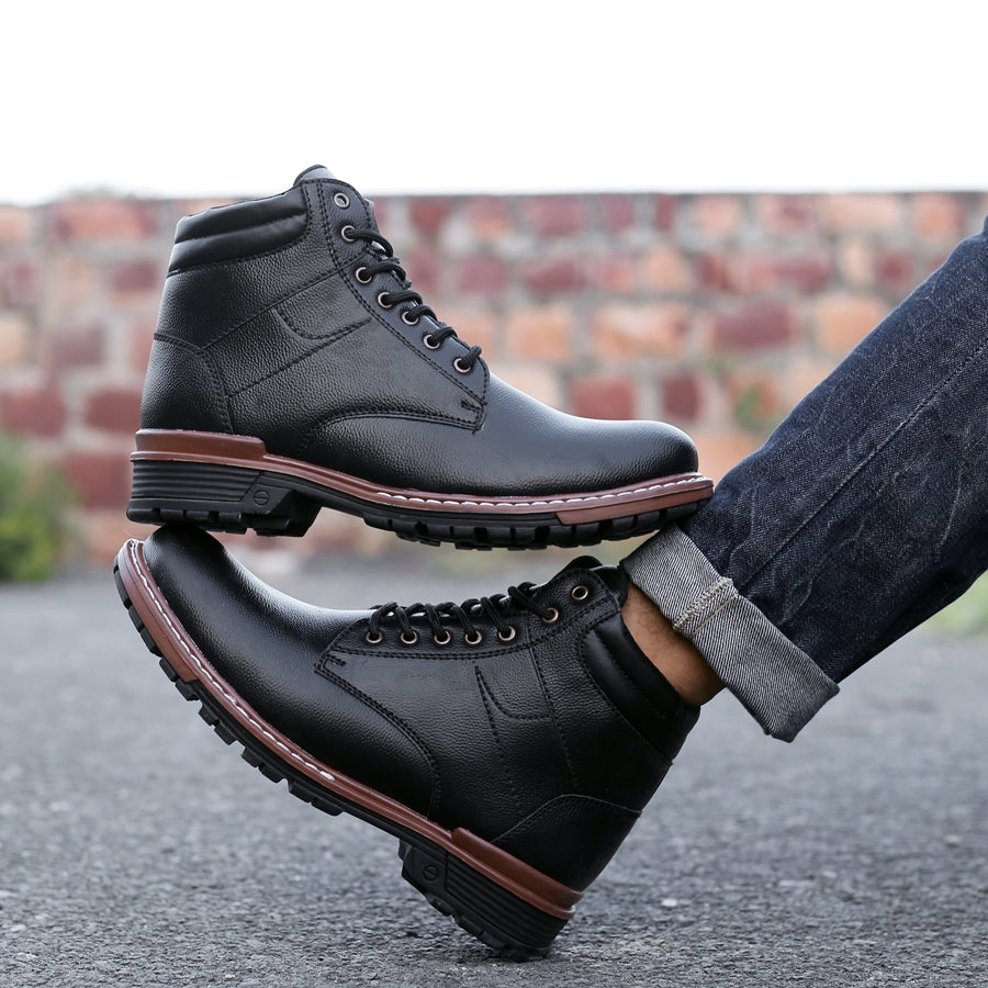 WUGATTI  Brogue Style Round Toe High Ankle Boot (Men)