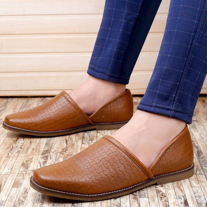 WUGATTI Special Handcrafted V cut Designed Loafer for men