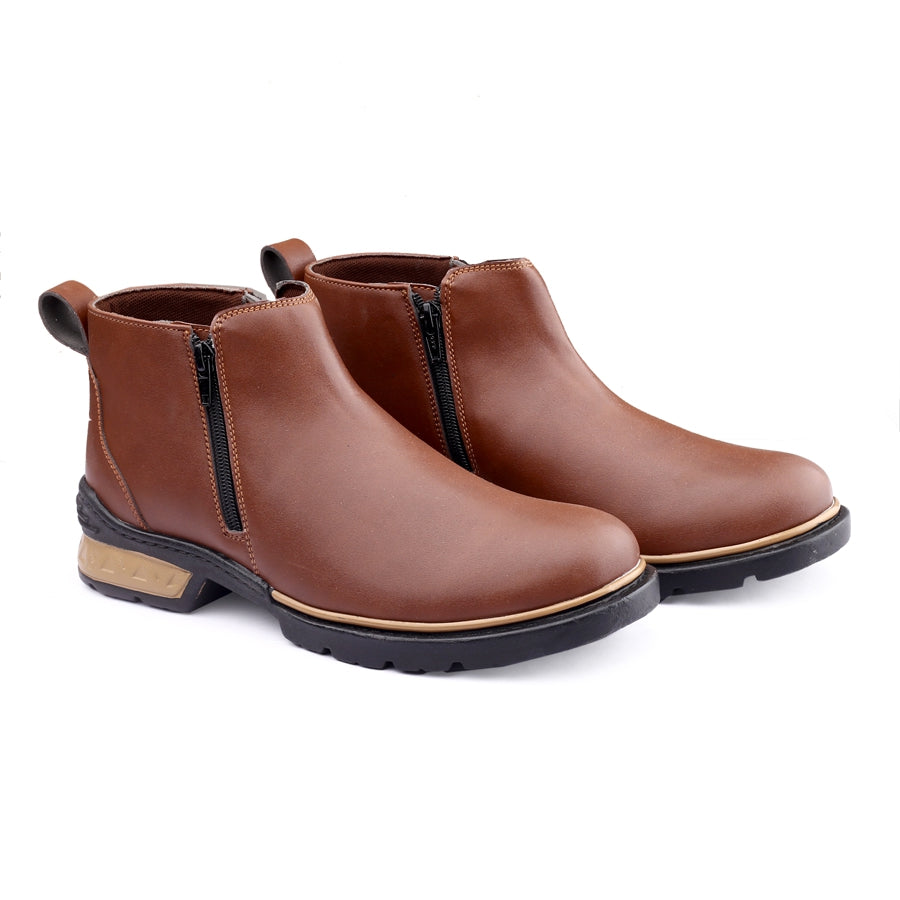 WUGATTI Comfortable and Premium Matt Leather Chelsea (Men)