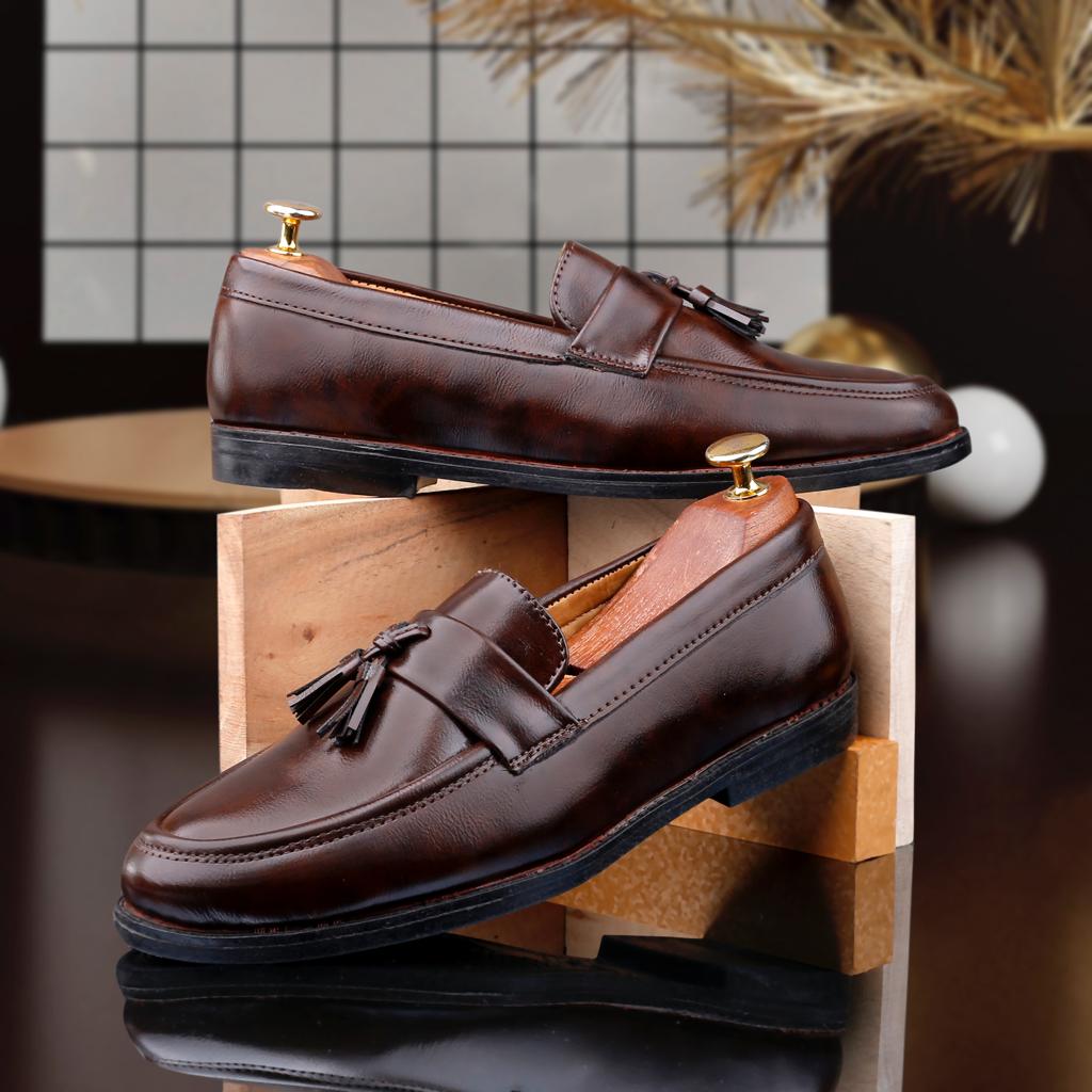 WUGATTI Stylish & Premium Quality Boat/Loafers For Men